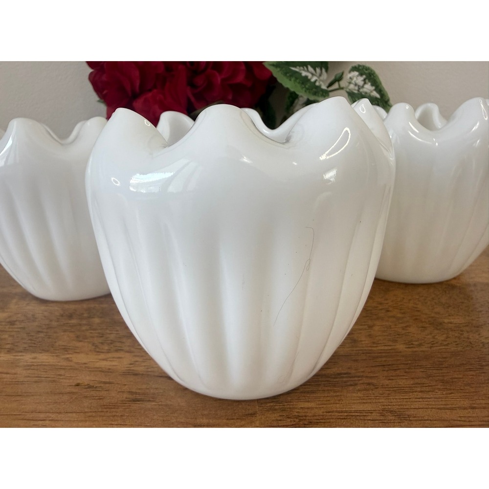 Vintage Milk Glass Ruffled Edge Vases Tulip MCM‎ Planters Wedding Holiday Decor